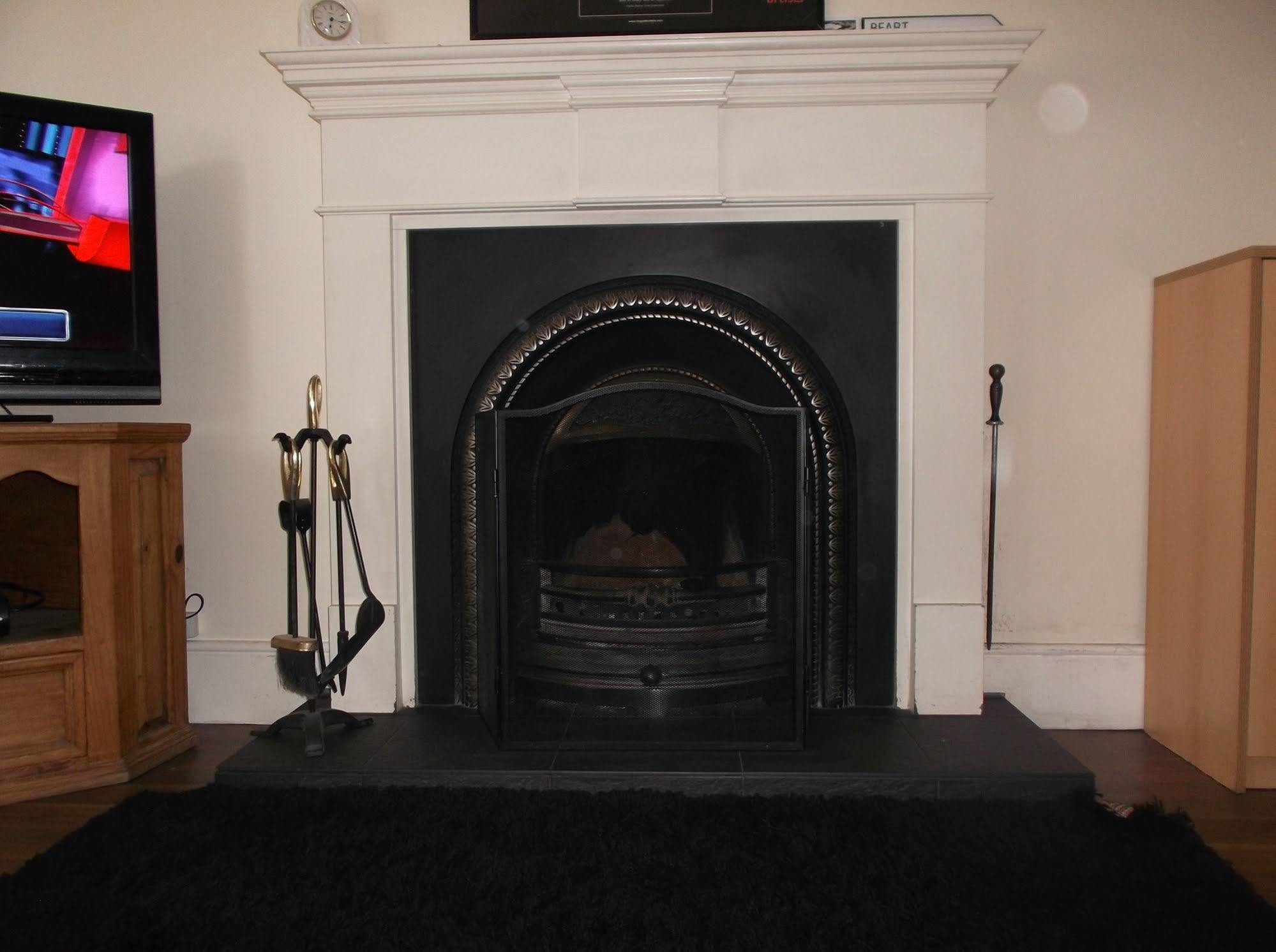 Bed and Breakfast Fairman House Backpackers Londonderry Esterno foto